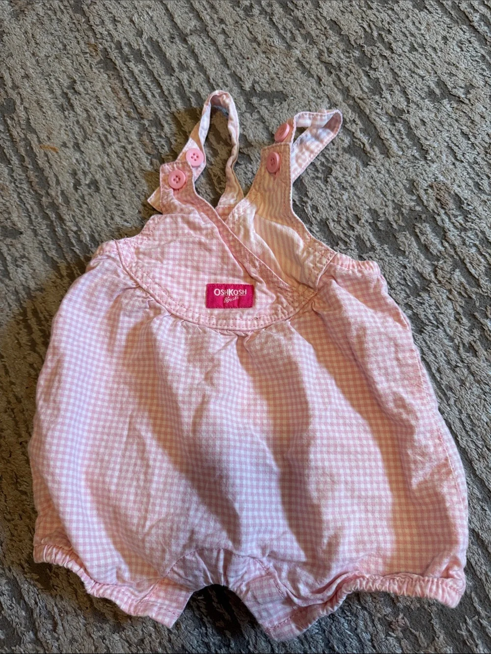 OshKosh B'gosh Light Pink Gingham Baby Romper overall size 9 month